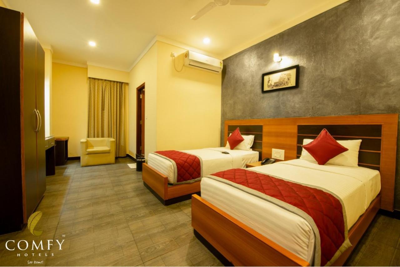 Comfy Luxury Hotel Bangalore Dış mekan fotoğraf