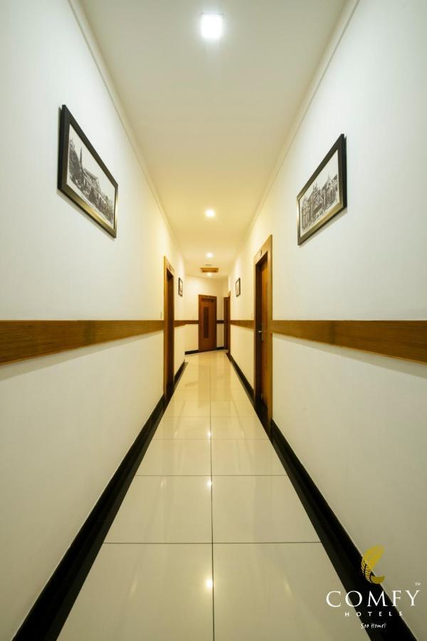 Comfy Luxury Hotel Bangalore Dış mekan fotoğraf