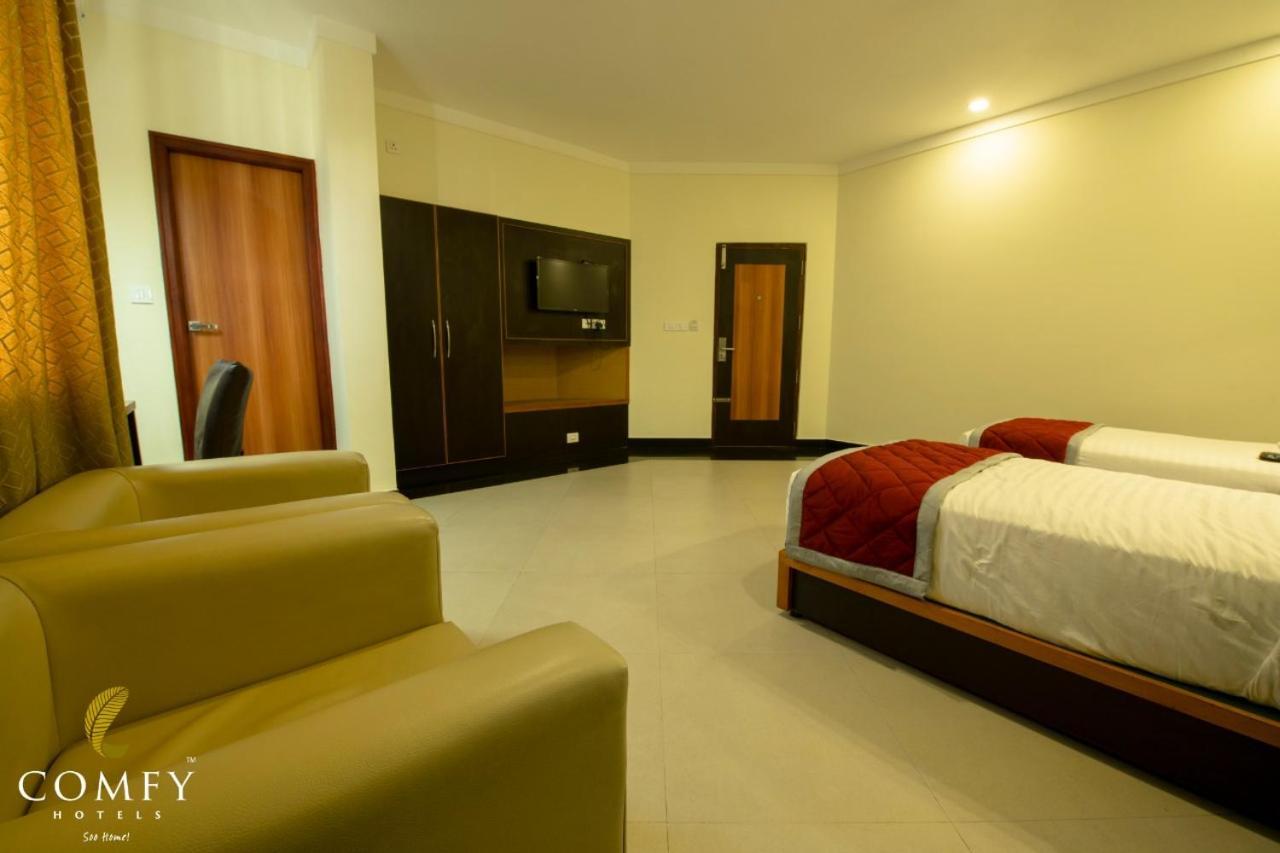 Comfy Luxury Hotel Bangalore Dış mekan fotoğraf